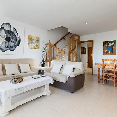 Uhc Arenal Family Complex Holiday home Hospitalet De L'Infant