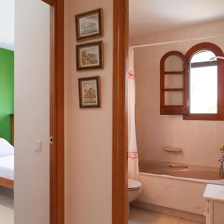 Uhc Arenal Family Complex Holiday home *